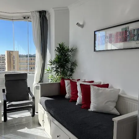 Modern Studio Palmeras Apartment